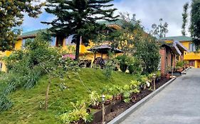 Habba Kadal Kashmiri Heritage Hotel & Hub